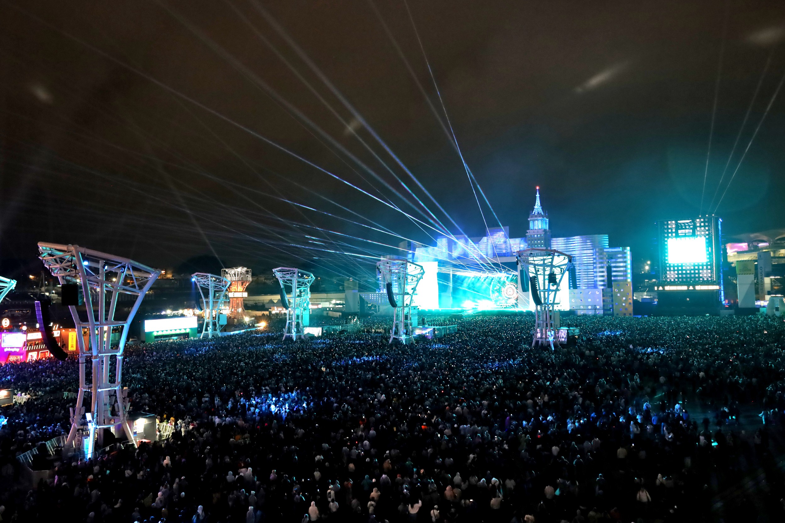 The Town 2025