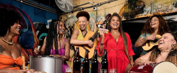 Integrantes do grupo de samba Preta Batuque. Foto: Divulgação